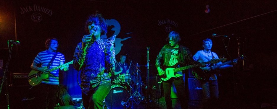 The Un-Romantics – Change Your Ways